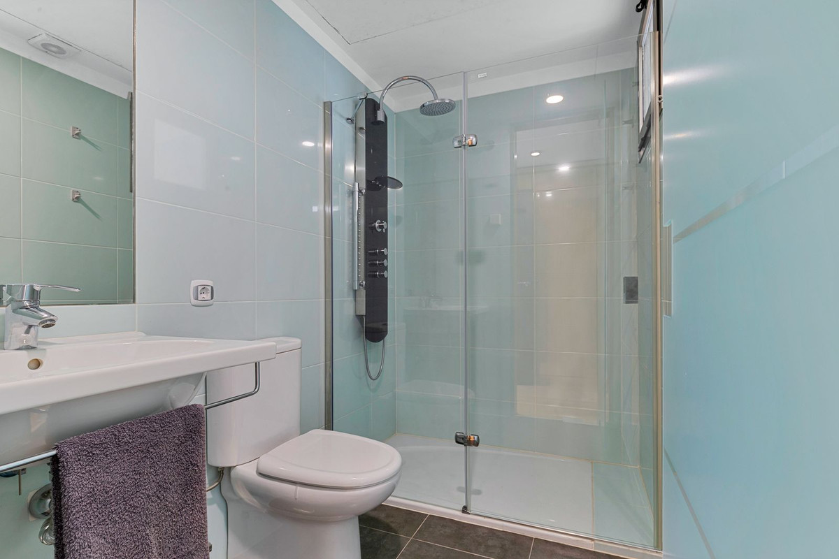 5 Bed Apartment for sale in La Cala Golf Costa Del Sol, Málaga, Spain