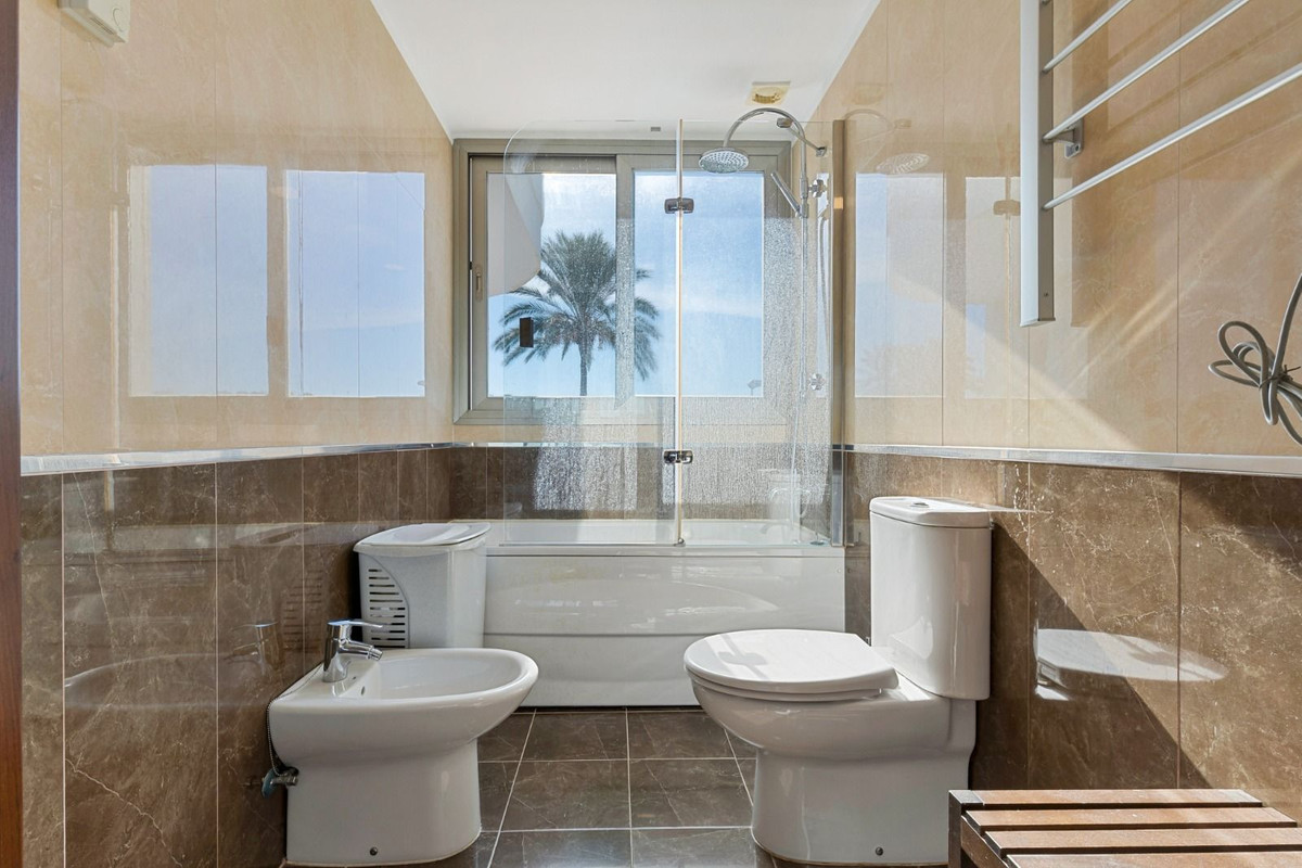 5 Bed Apartment for sale in La Cala Golf Costa Del Sol, Málaga, Spain