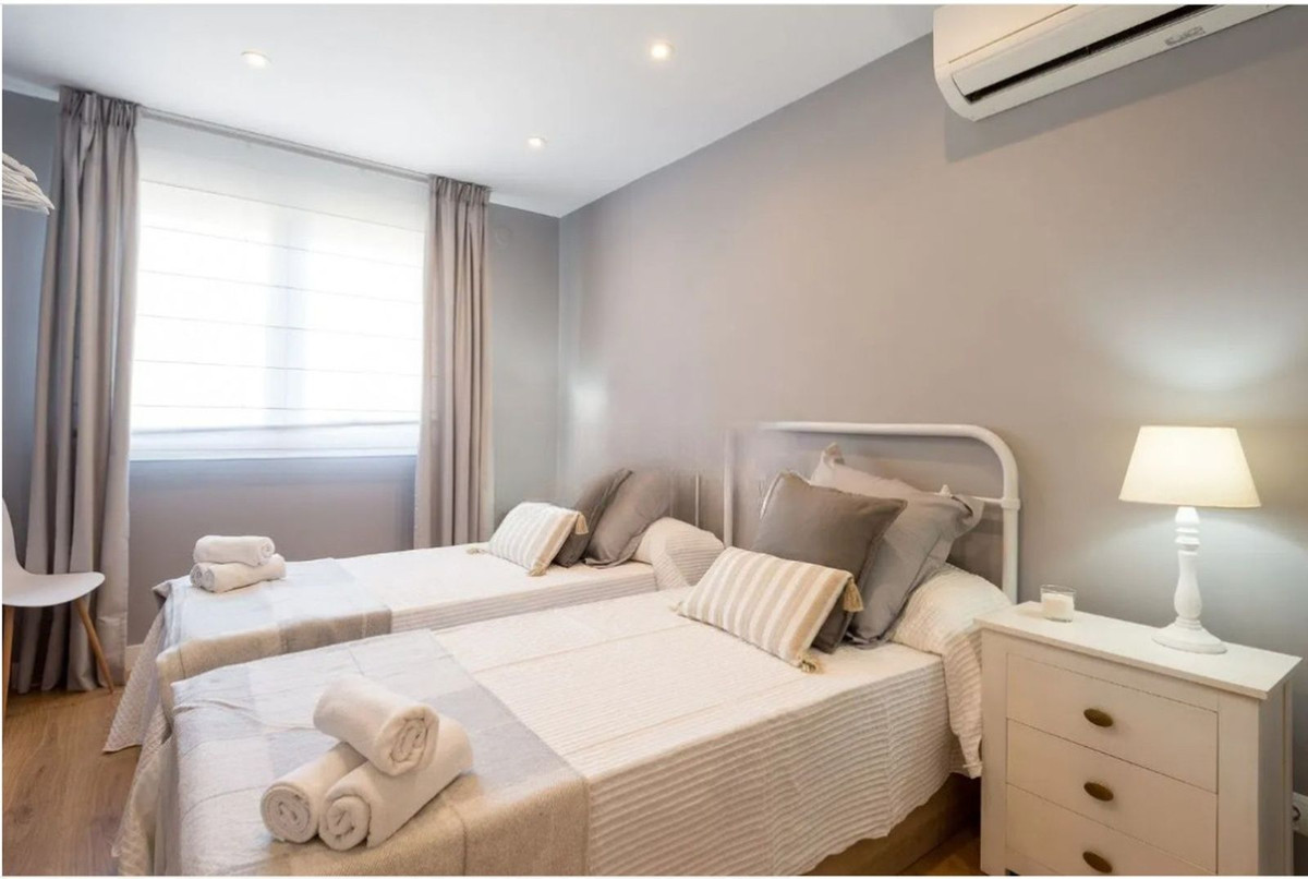 4 Bed Apartment for sale in Málaga Centro Costa Del Sol, Málaga, Spain