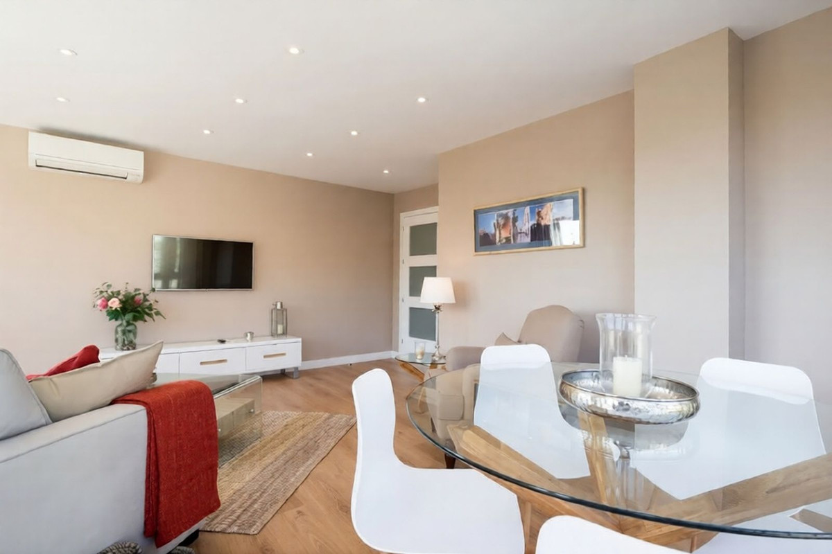 4 Bed Apartment for sale in Málaga Centro Costa Del Sol, Málaga, Spain
