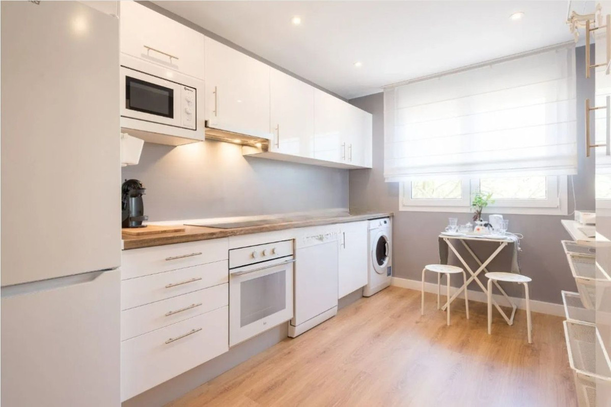 4 Bed Apartment for sale in Málaga Centro Costa Del Sol, Málaga, Spain