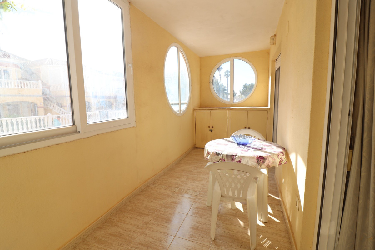 Se vende Apartamento Planta Baja de 2 dormitorios en Costa Blanca, Alicante, España