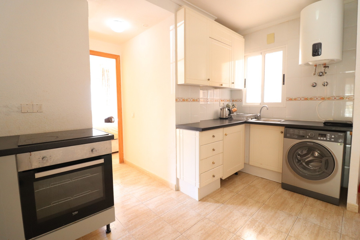 Se vende Apartamento Planta Baja de 2 dormitorios en Costa Blanca, Alicante, España