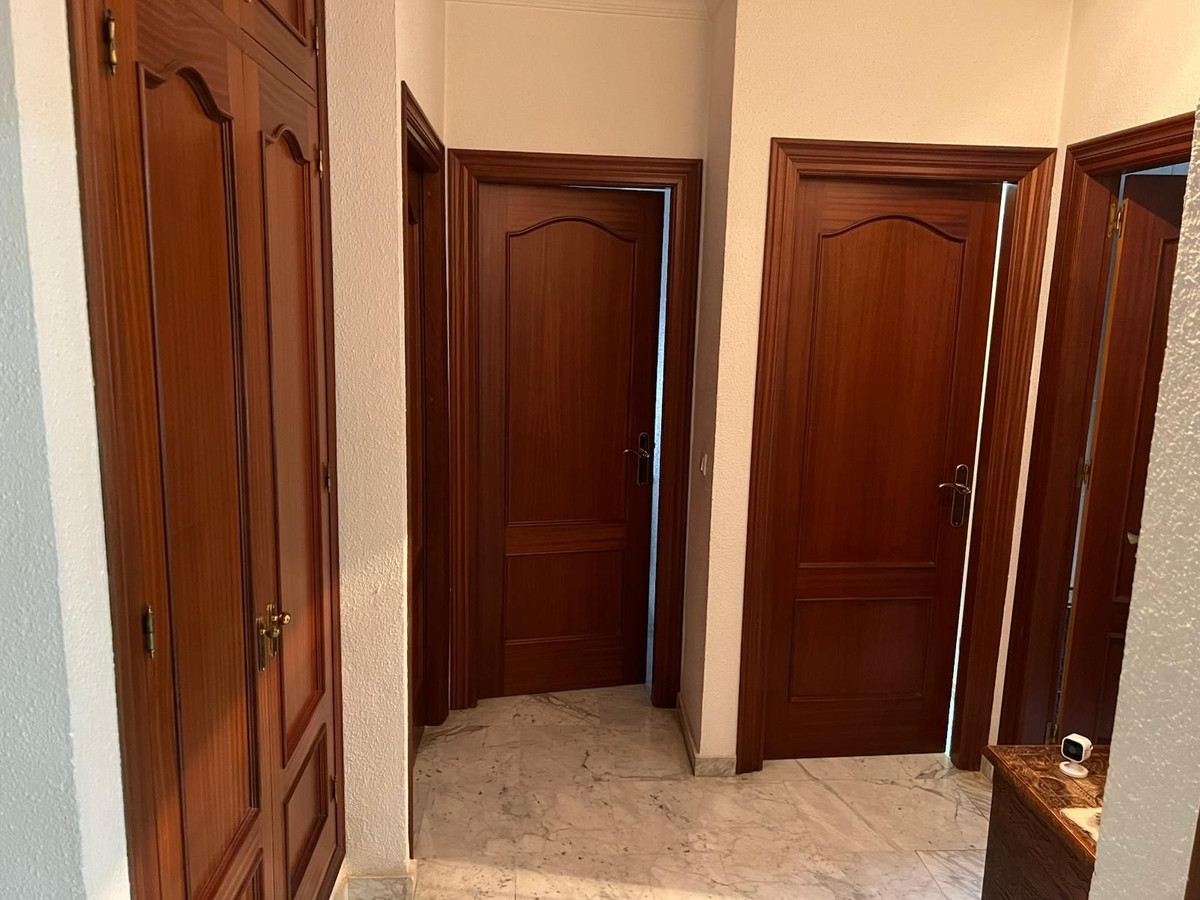 4 Bed Townhouse for sale in Nueva Andalucía Costa Del Sol, Málaga, Spain