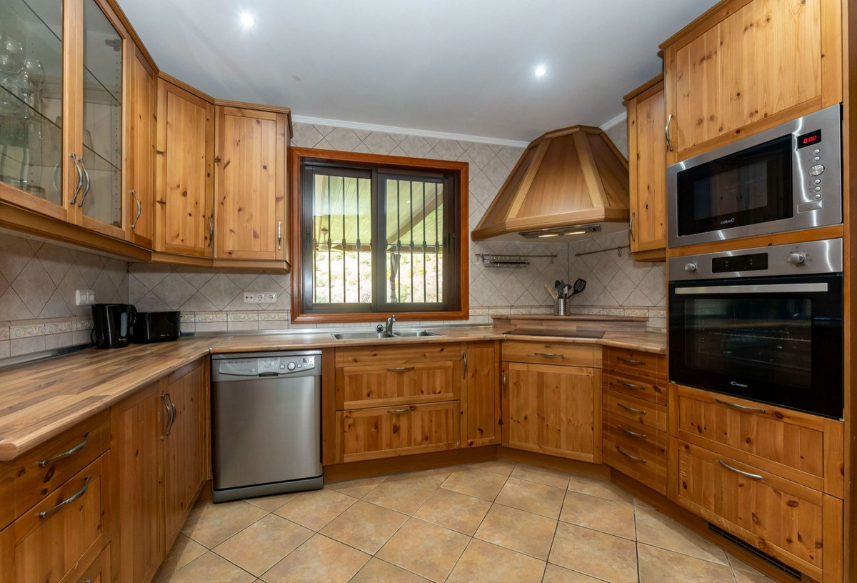 Se vende Villa - Chalet de 2 dormitorios en Costa Del Sol, Málaga, España