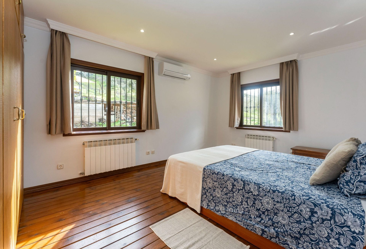 Se vende Villa - Chalet de 2 dormitorios en Costa Del Sol, Málaga, España