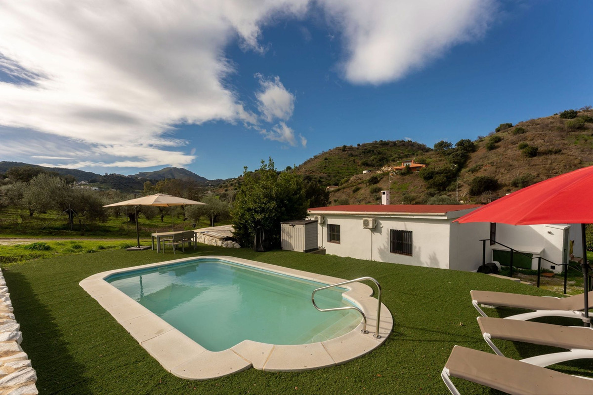 Se vende Villa - Chalet de 2 dormitorios en Costa Del Sol, Málaga, España