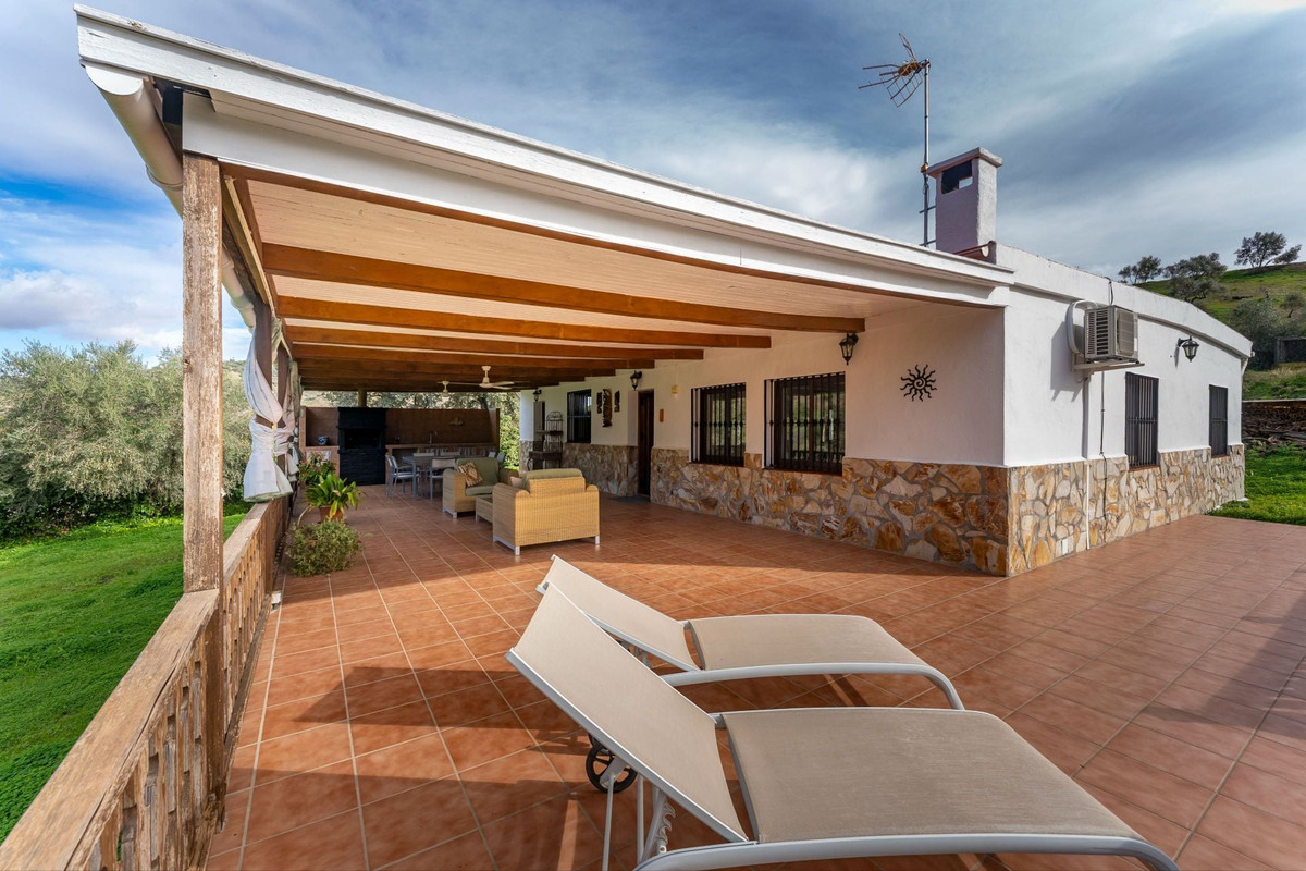 Se vende Villa - Chalet de 2 dormitorios en Costa Del Sol, Málaga, España