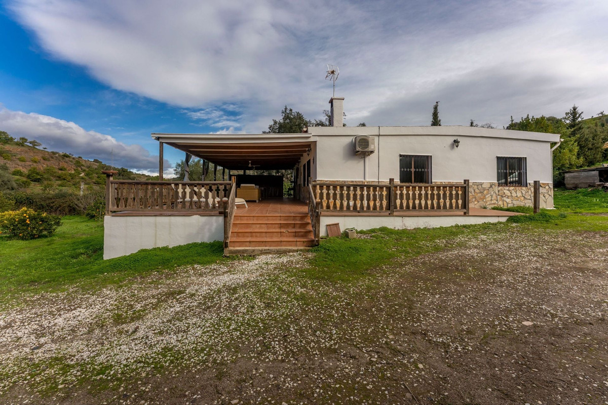 Se vende Villa - Chalet de 2 dormitorios en Costa Del Sol, Málaga, España