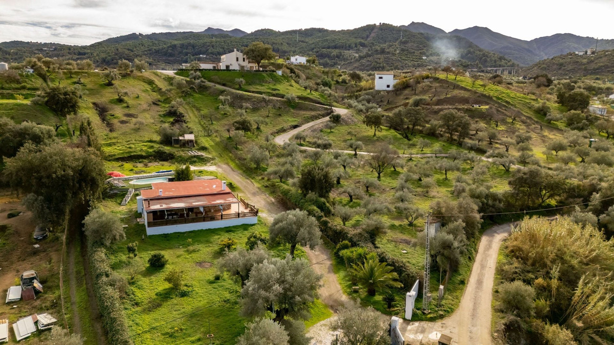 Se vende Villa - Chalet de 2 dormitorios en Costa Del Sol, Málaga, España