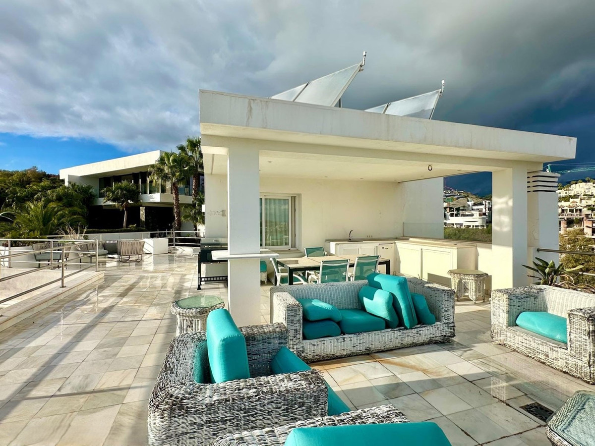 Se vende Villa - Chalet de 4 dormitorios en Costa Del Sol, Málaga, España