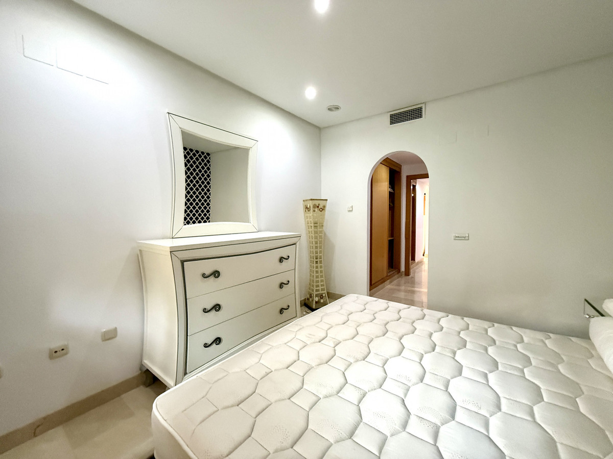 2 Bed Apartment for sale in Puerto Banús Costa Del Sol, Málaga, Spain