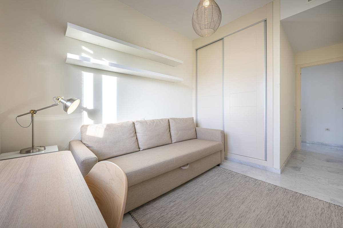 2 Bed Apartment for sale in Estepona Costa Del Sol, Málaga, Spain