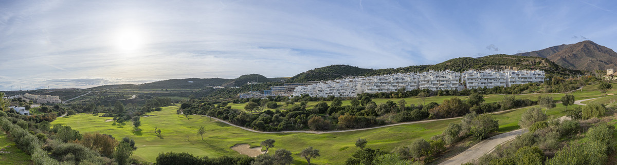 2 Bed Apartment for sale in Estepona Costa Del Sol, Málaga, Spain
