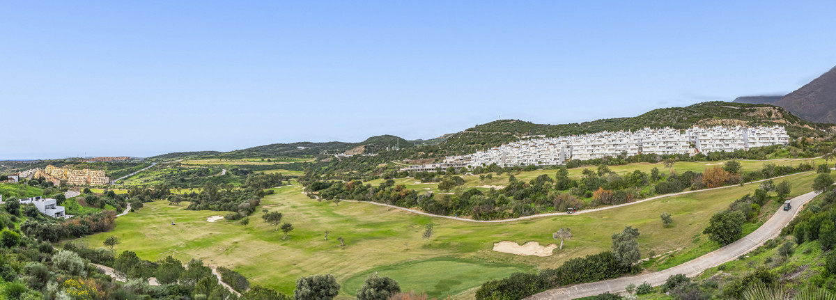 2 Bed Apartment for sale in Estepona Costa Del Sol, Málaga, Spain
