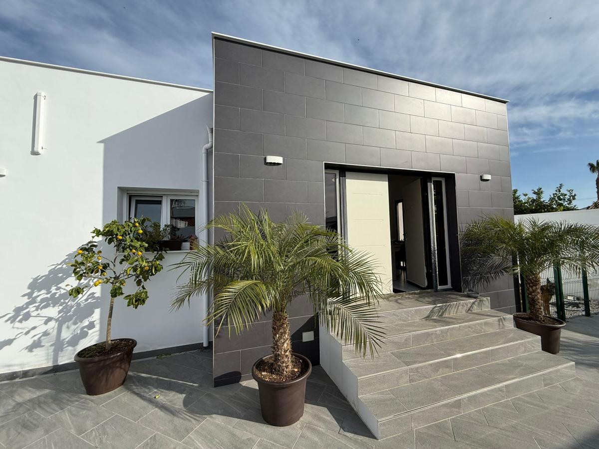 5 Bed Townhouse for sale in Ciudad Quesada Costa Blanca, Alicante, Spain