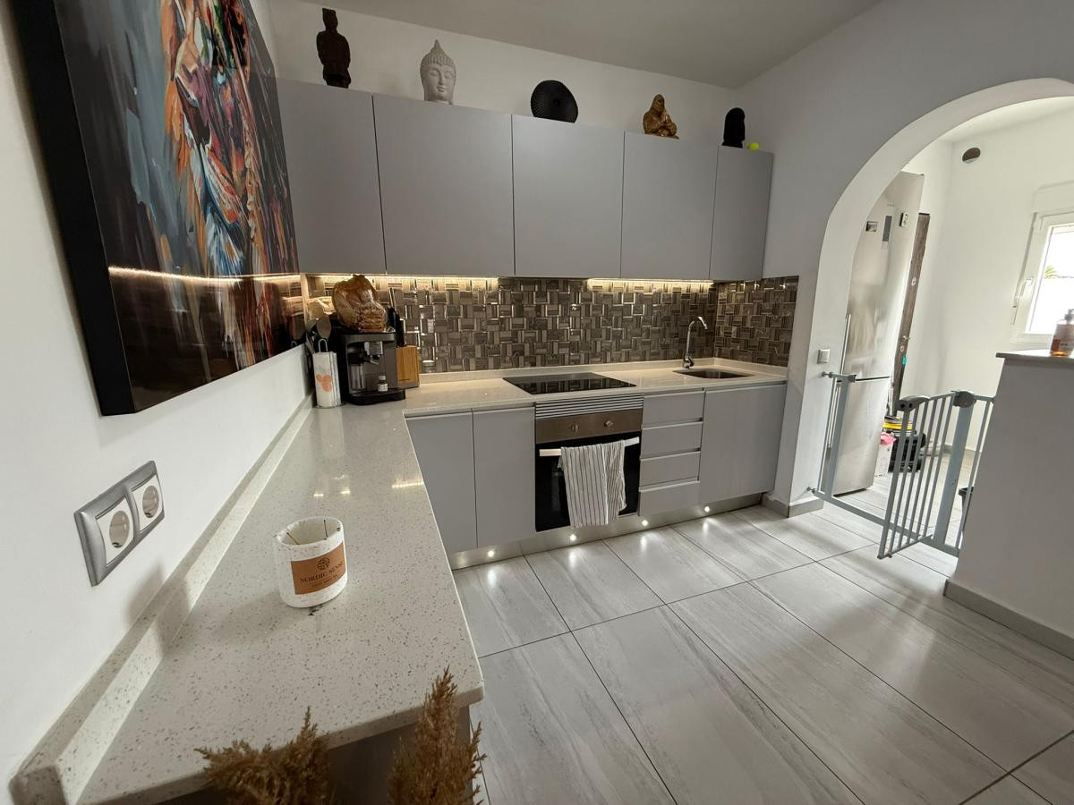 5 Bed Townhouse for sale in Ciudad Quesada Costa Blanca, Alicante, Spain