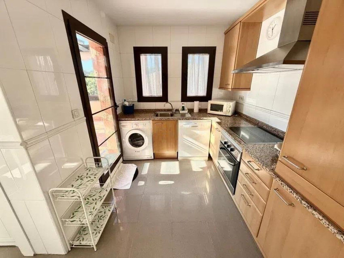 4 Bed Apartment for sale in Hacienda Del Sol Costa Del Sol, Málaga, Spain