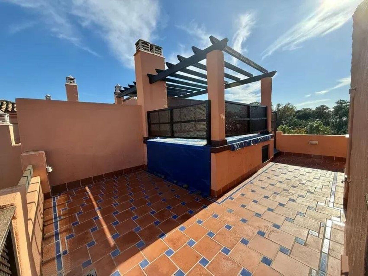 4 Bed Apartment for sale in Hacienda Del Sol Costa Del Sol, Málaga, Spain