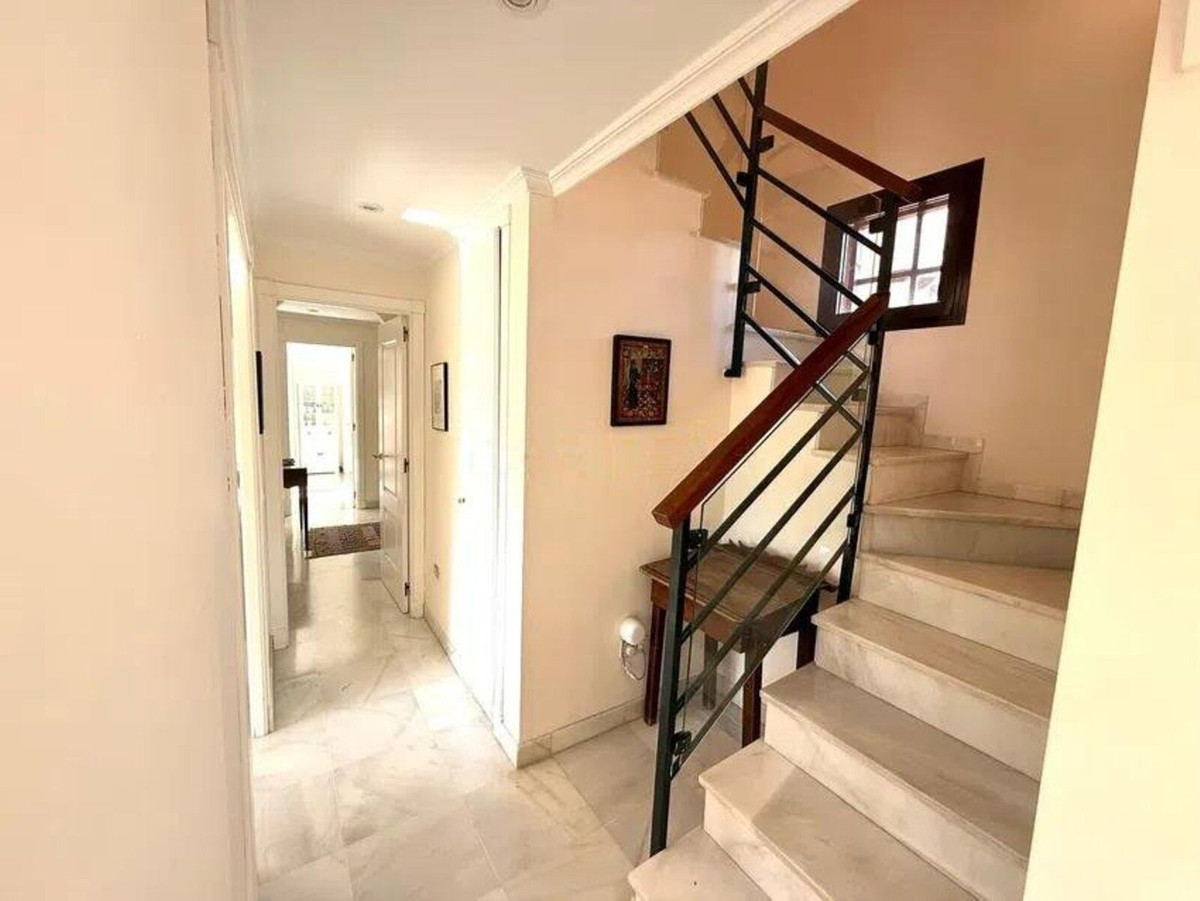 4 Bed Apartment for sale in Hacienda Del Sol Costa Del Sol, Málaga, Spain