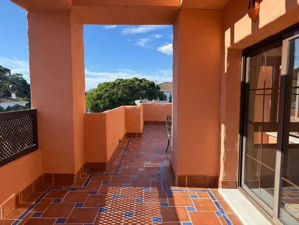 4 Bed Apartment for sale in Hacienda Del Sol Costa Del Sol, Málaga, Spain