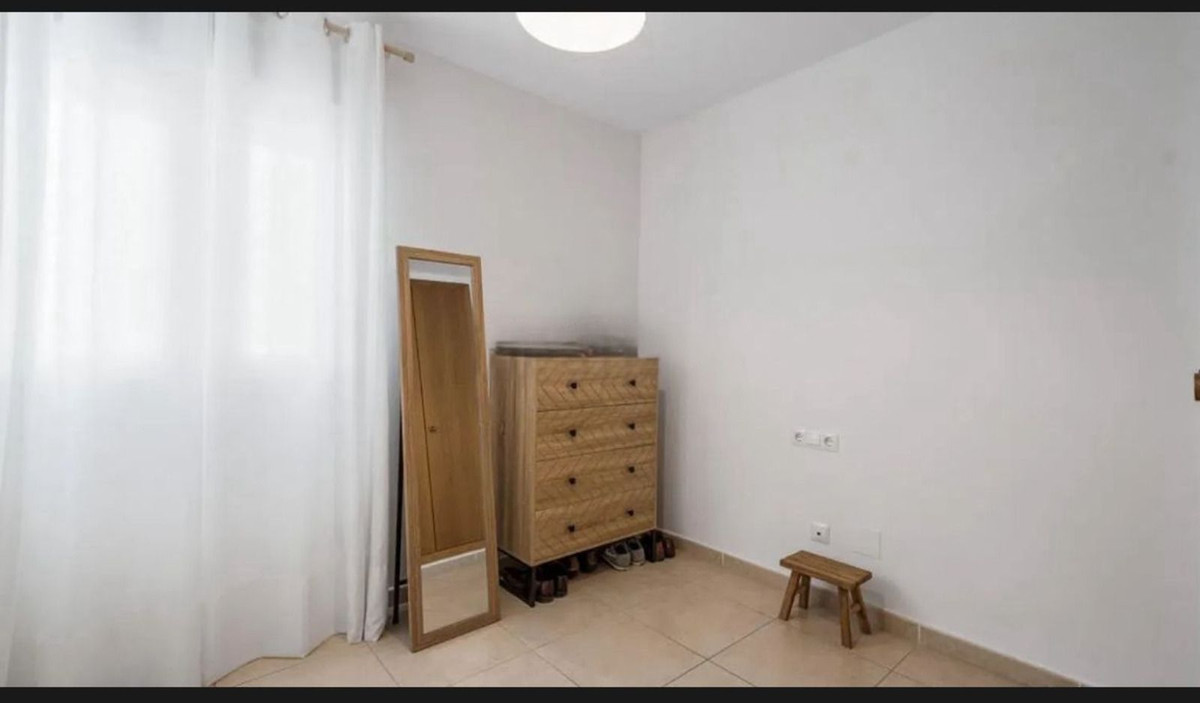 3 Bed Apartment for sale in Nueva Andalucía Costa Del Sol, Málaga, Spain