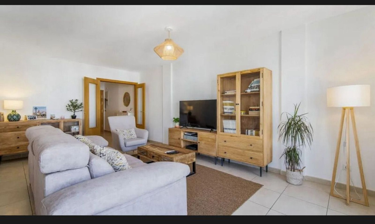 3 Bed Apartment for sale in Nueva Andalucía Costa Del Sol, Málaga, Spain