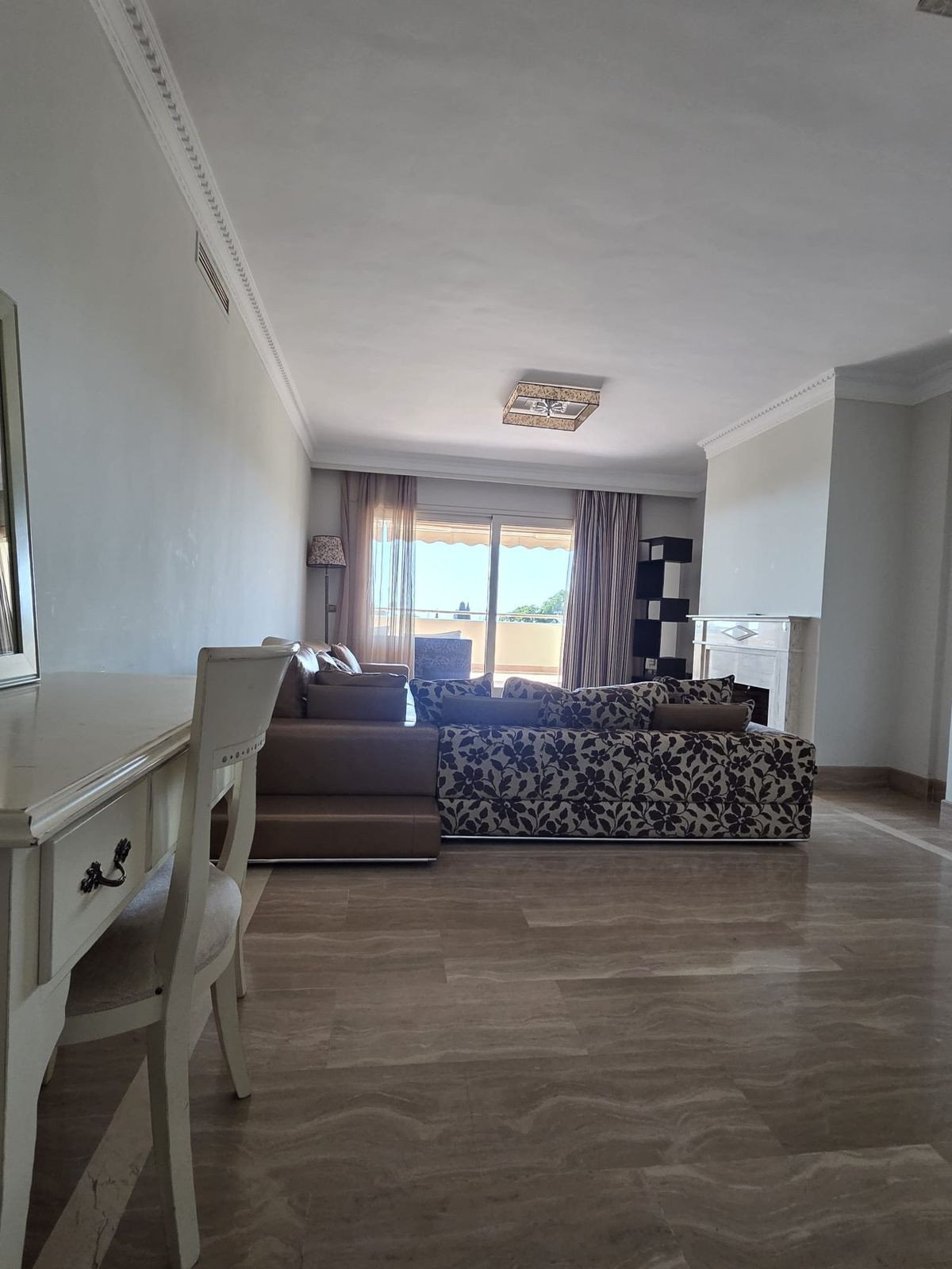 3 Bed Apartment for sale in Sierra Blanca Costa Del Sol, Málaga, Spain