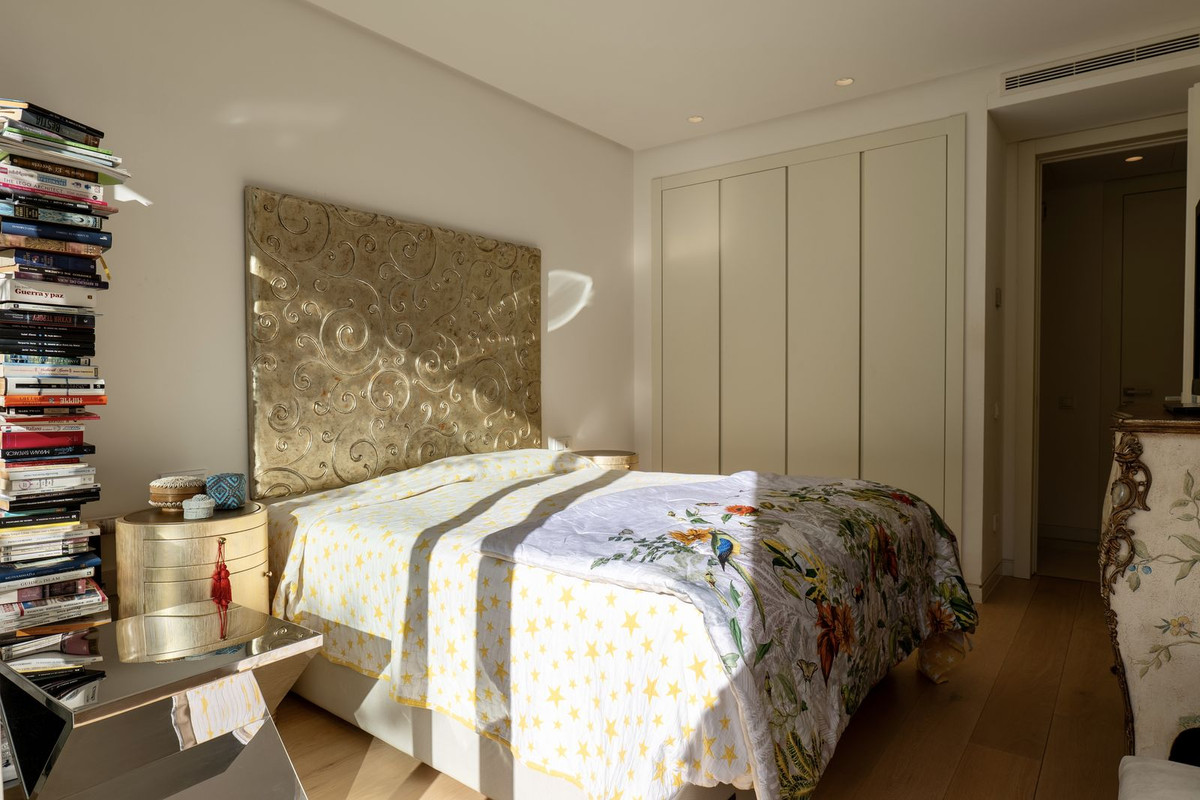 3 Bed Apartment for sale in Ojén Costa Del Sol, Málaga, Spain