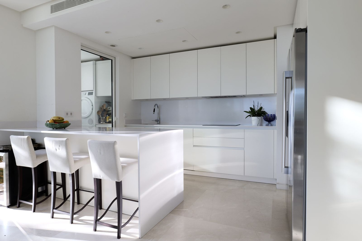 3 Bed Apartment for sale in Ojén Costa Del Sol, Málaga, Spain