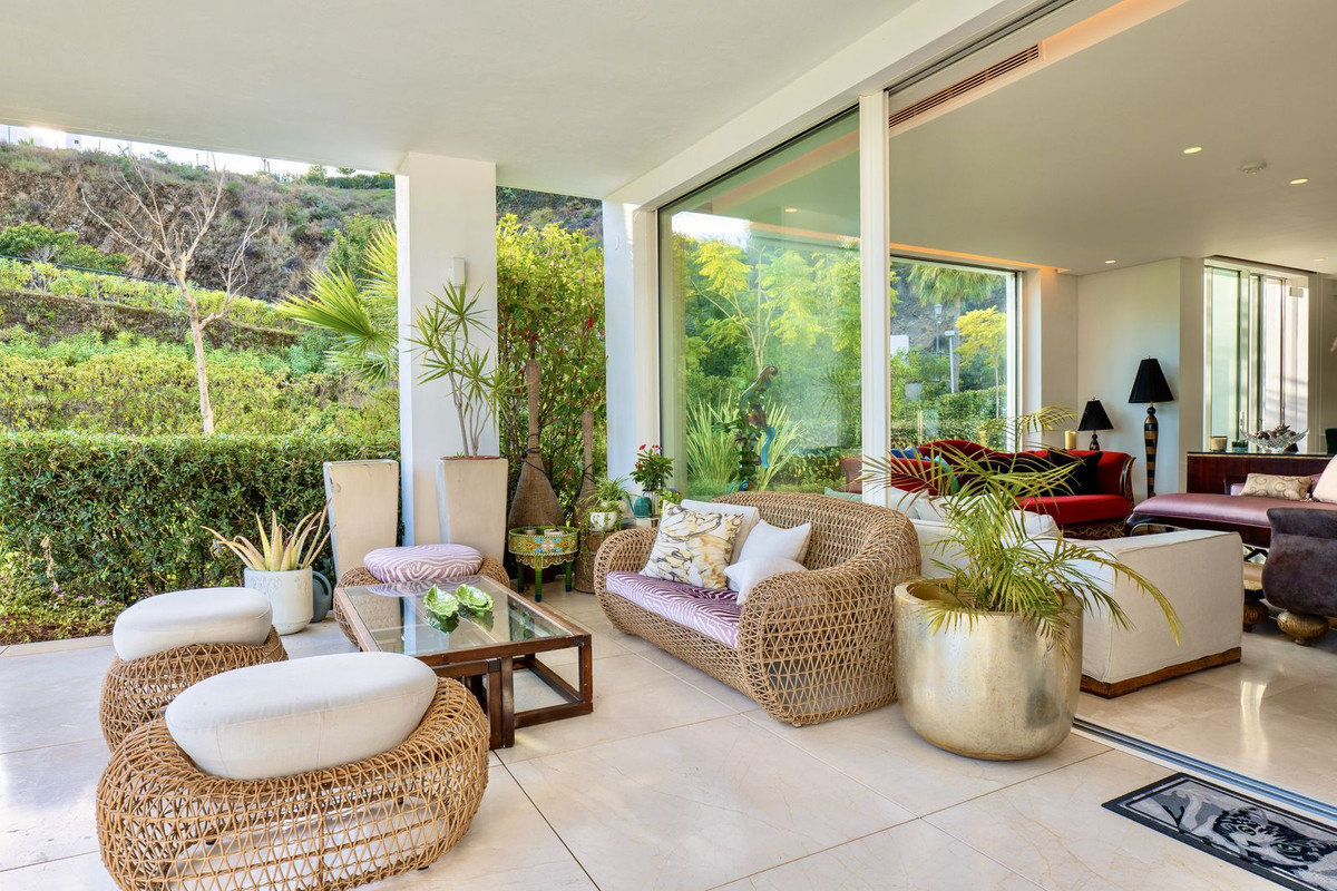 3 Bed Apartment for sale in Ojén Costa Del Sol, Málaga, Spain