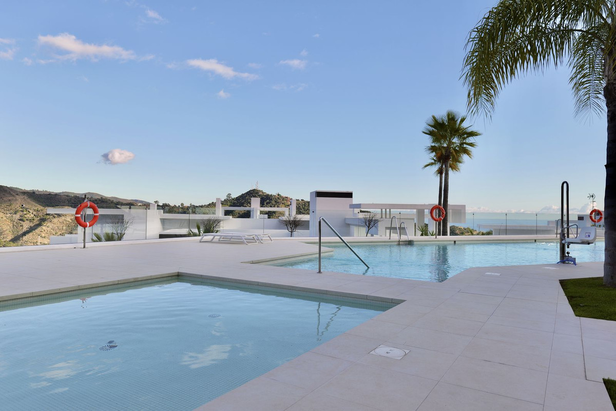 3 Bed Apartment for sale in Ojén Costa Del Sol, Málaga, Spain