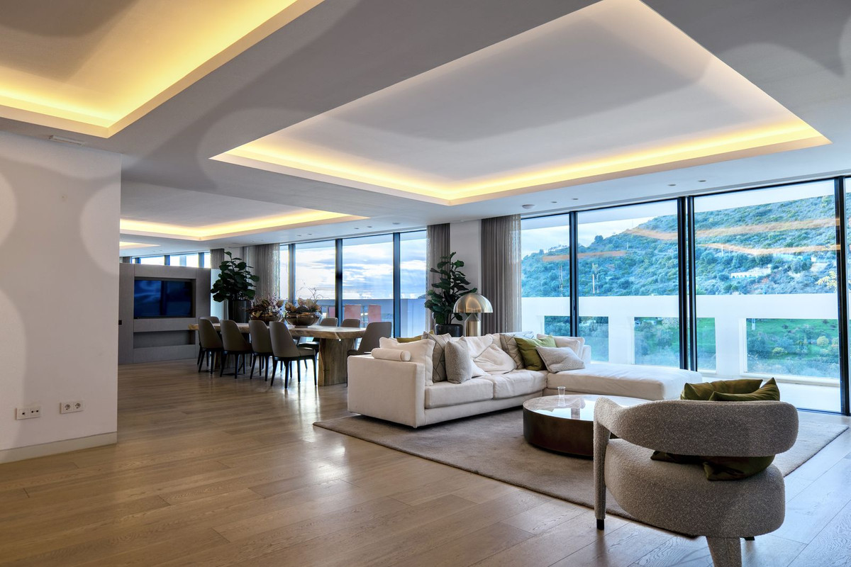 3 Bed Apartment for sale in Ojén Costa Del Sol, Málaga, Spain