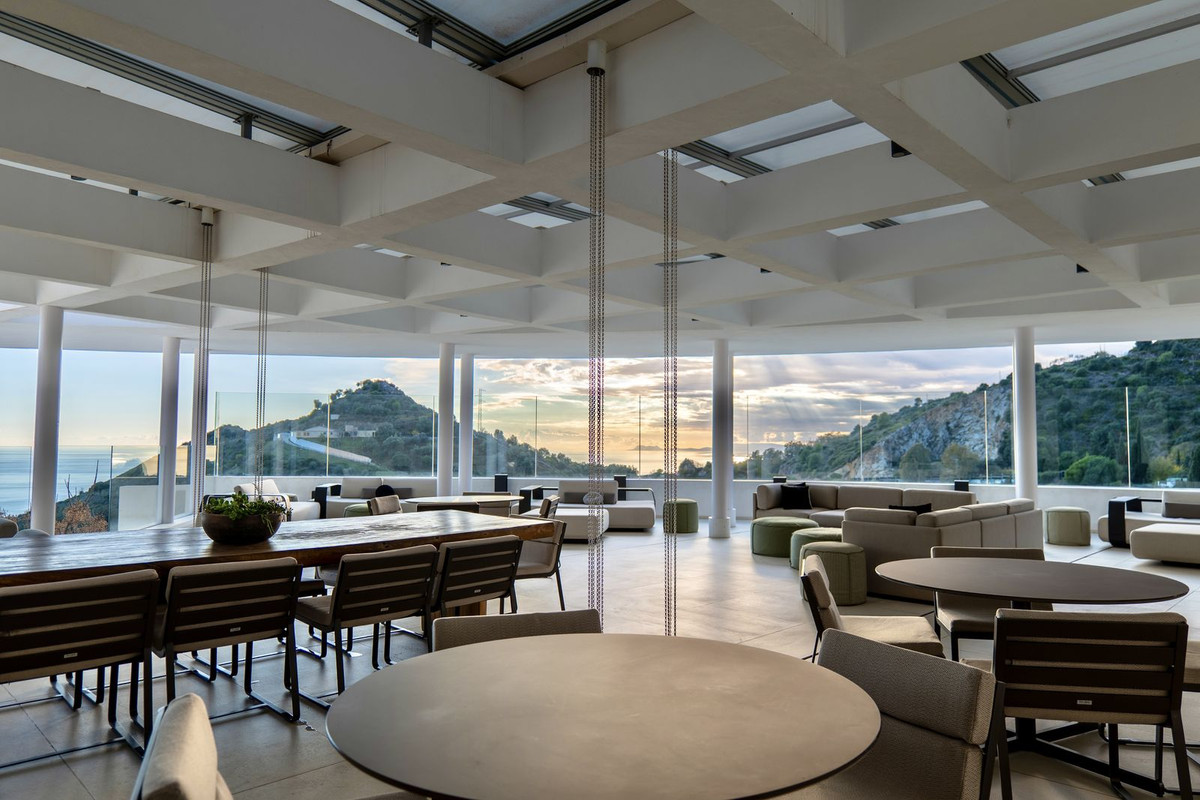 3 Bed Apartment for sale in Ojén Costa Del Sol, Málaga, Spain