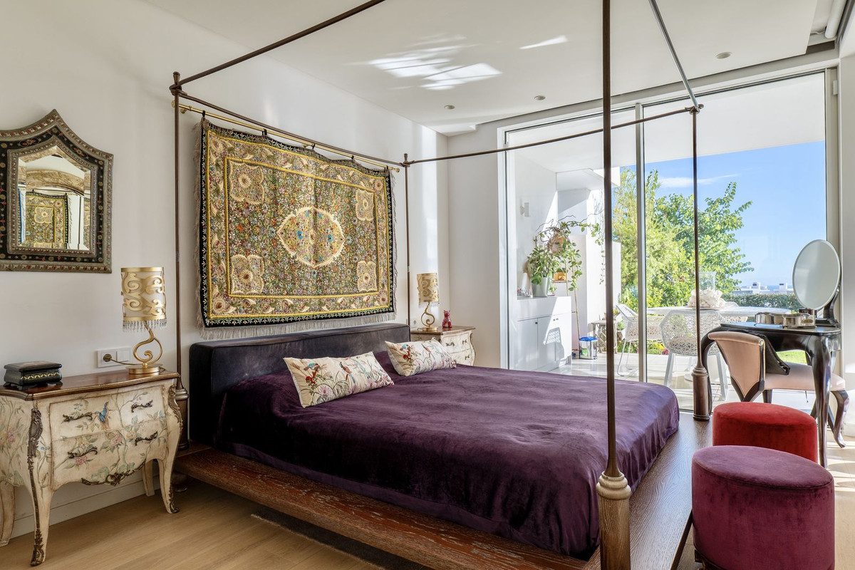 3 Bed Apartment for sale in Ojén Costa Del Sol, Málaga, Spain