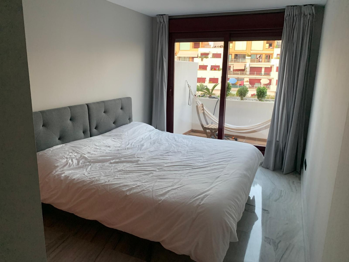 1 Bed Apartment for sale in Benahavís Costa Del Sol, Málaga, Spain