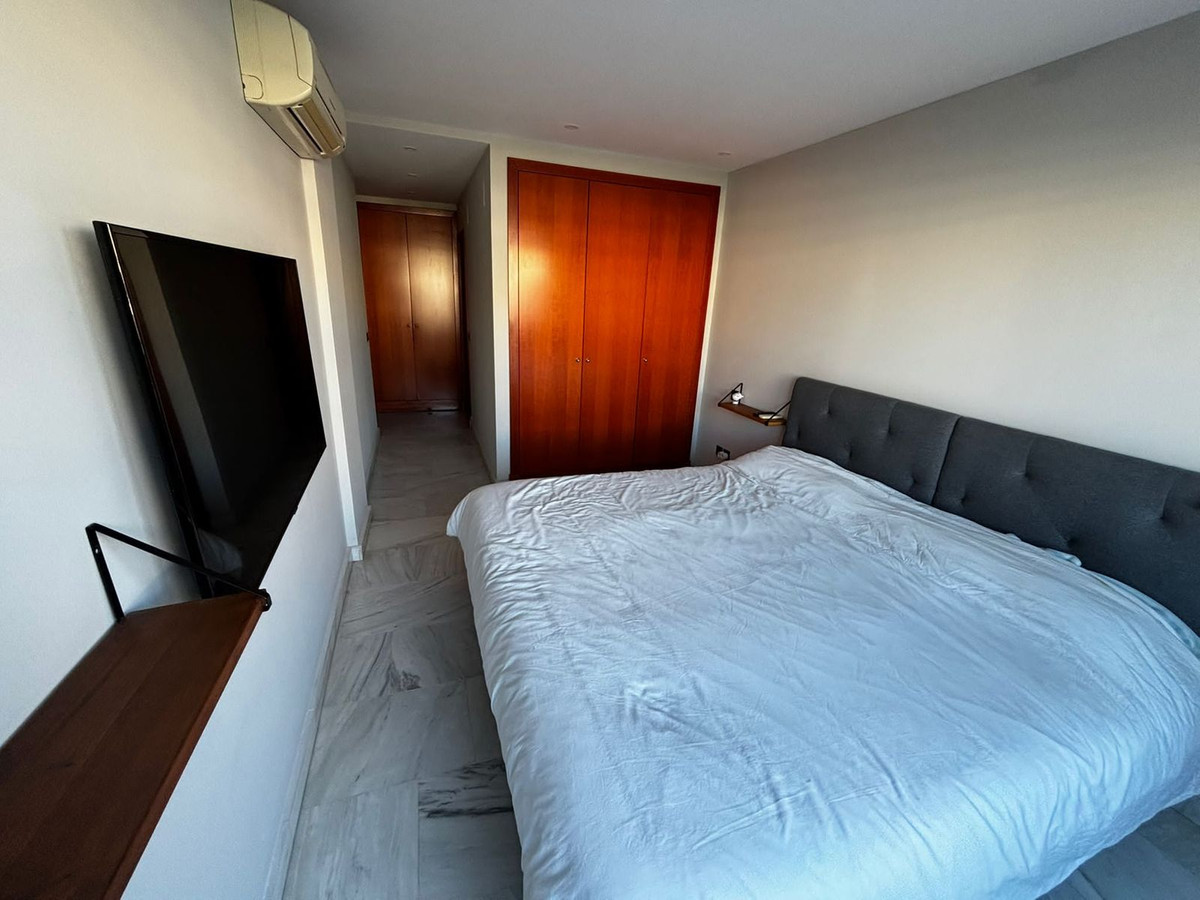 1 Bed Apartment for sale in Benahavís Costa Del Sol, Málaga, Spain