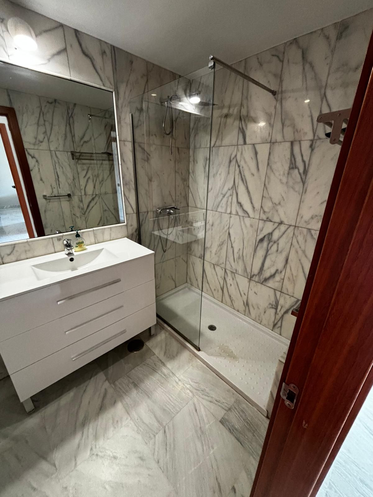 1 Bed Apartment for sale in Benahavís Costa Del Sol, Málaga, Spain
