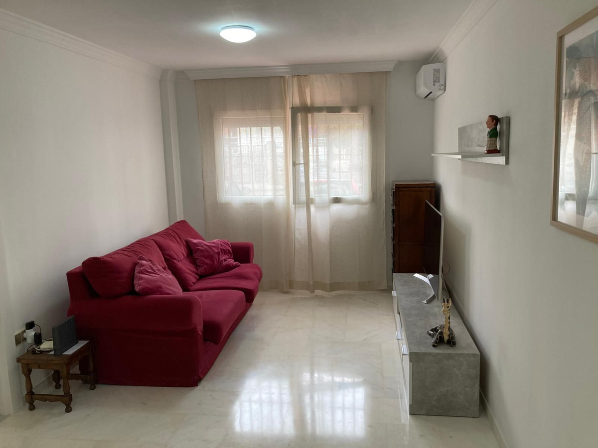 3 Bed Apartment for sale in Estepona Costa Del Sol, Málaga, Spain