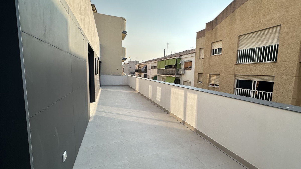 2 Bed Apartment for sale in Estepona Costa Del Sol, Málaga, Spain