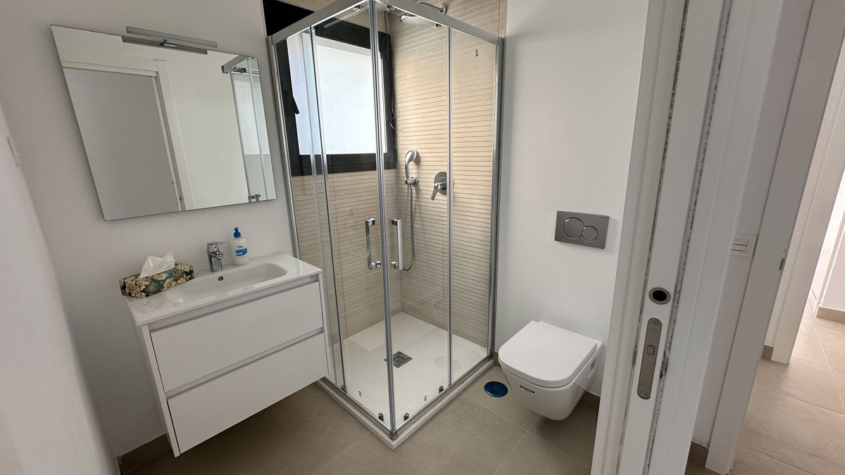 2 Bed Apartment for sale in Estepona Costa Del Sol, Málaga, Spain