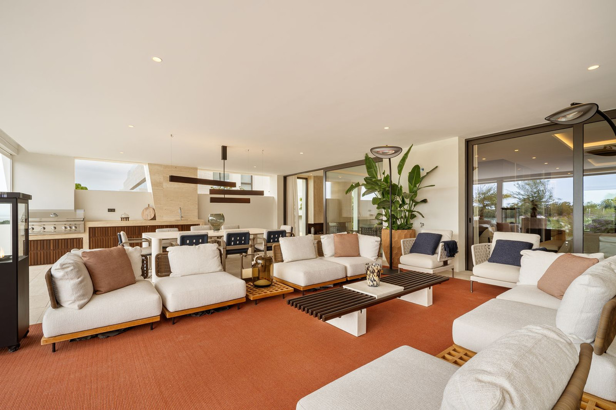 Se vende Apartamento Planta Baja de 5 dormitorios en Costa Del Sol, Málaga, España