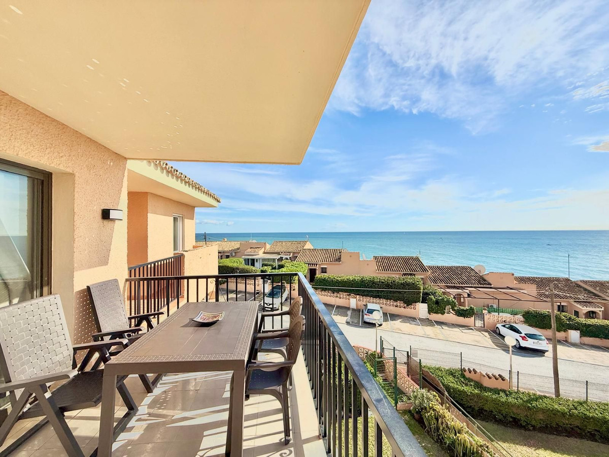 2 Bed Apartment for sale in El Faro Costa Del Sol, Málaga, Spain