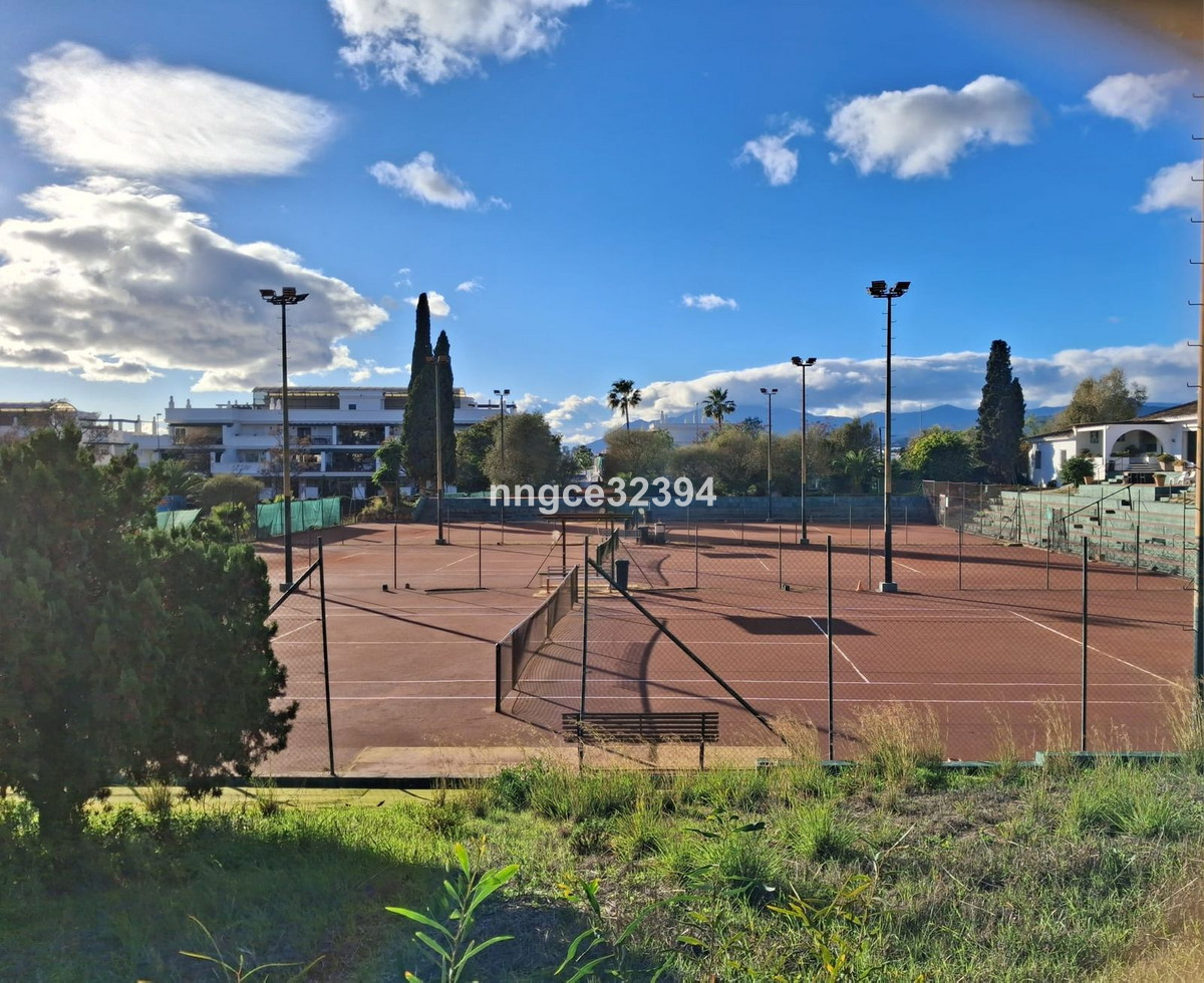2 Bed Apartment for sale in Puerto Banús Costa Del Sol, Málaga, Spain