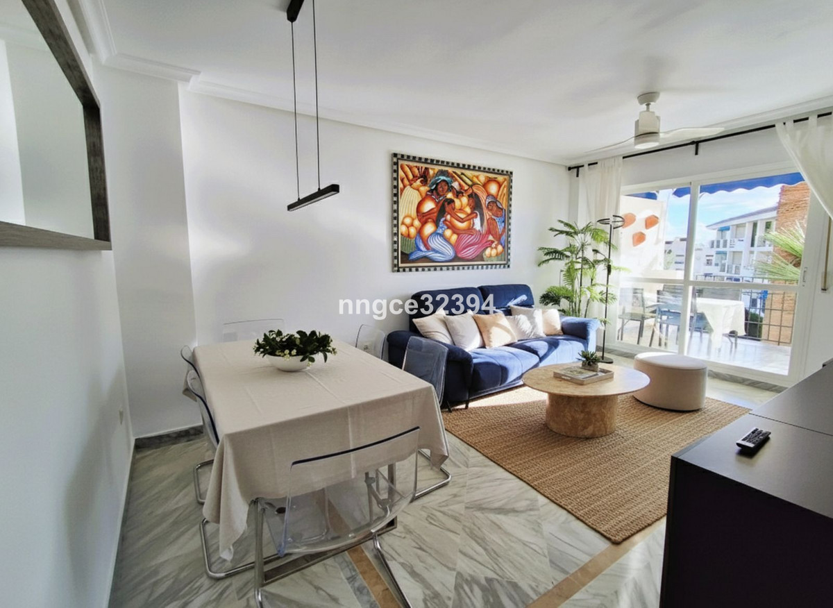 2 Bed Apartment for sale in Puerto Banús Costa Del Sol, Málaga, Spain