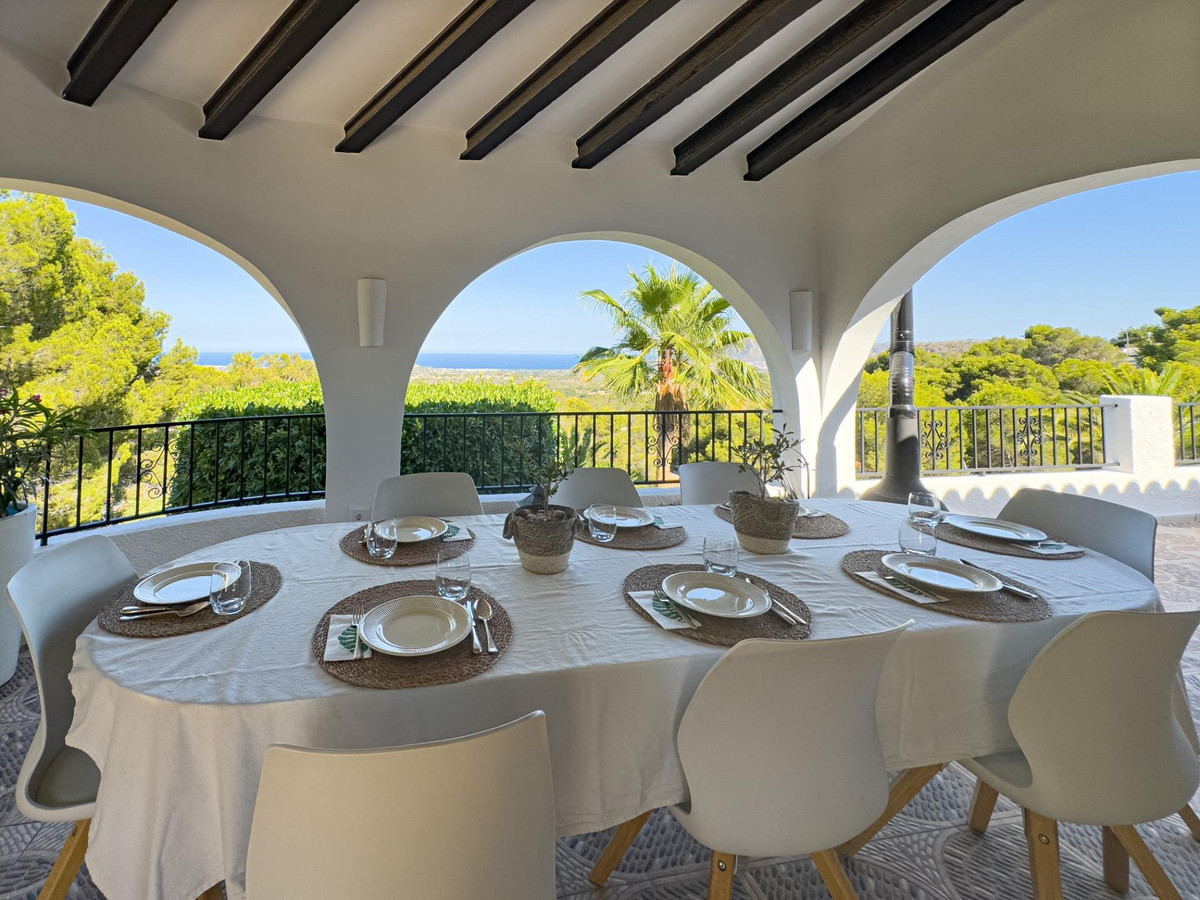 3 Bed Townhouse for sale in La Nucia Costa Blanca, Alicante, Spain