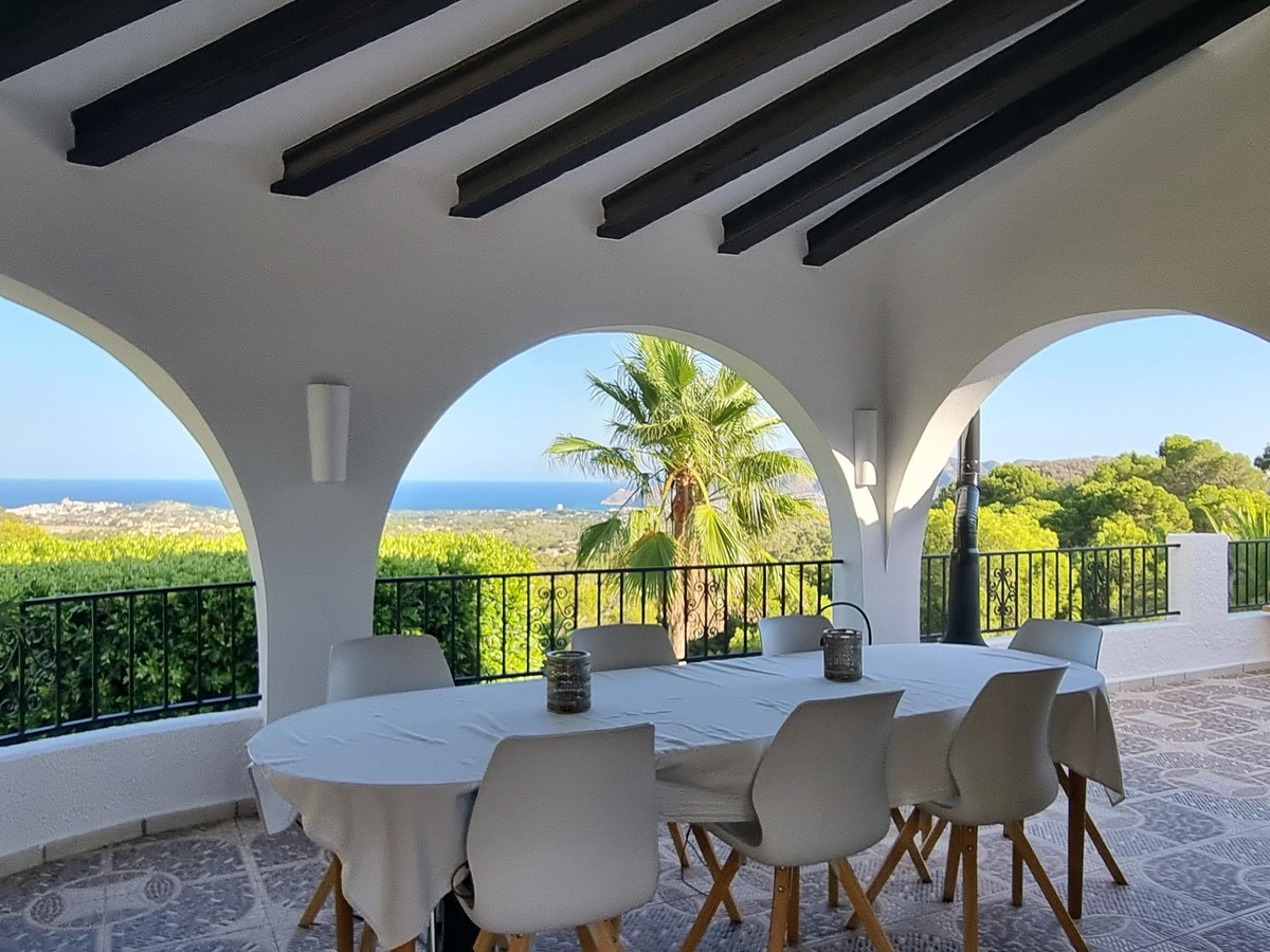 3 Bed Townhouse for sale in La Nucia Costa Blanca, Alicante, Spain