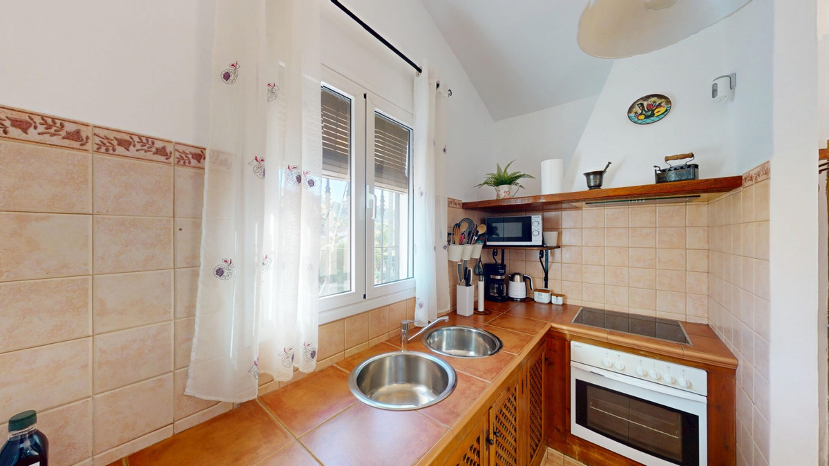 2 Bed Townhouse for sale in Frigiliana Costa Del Sol East, Málaga, Spain
