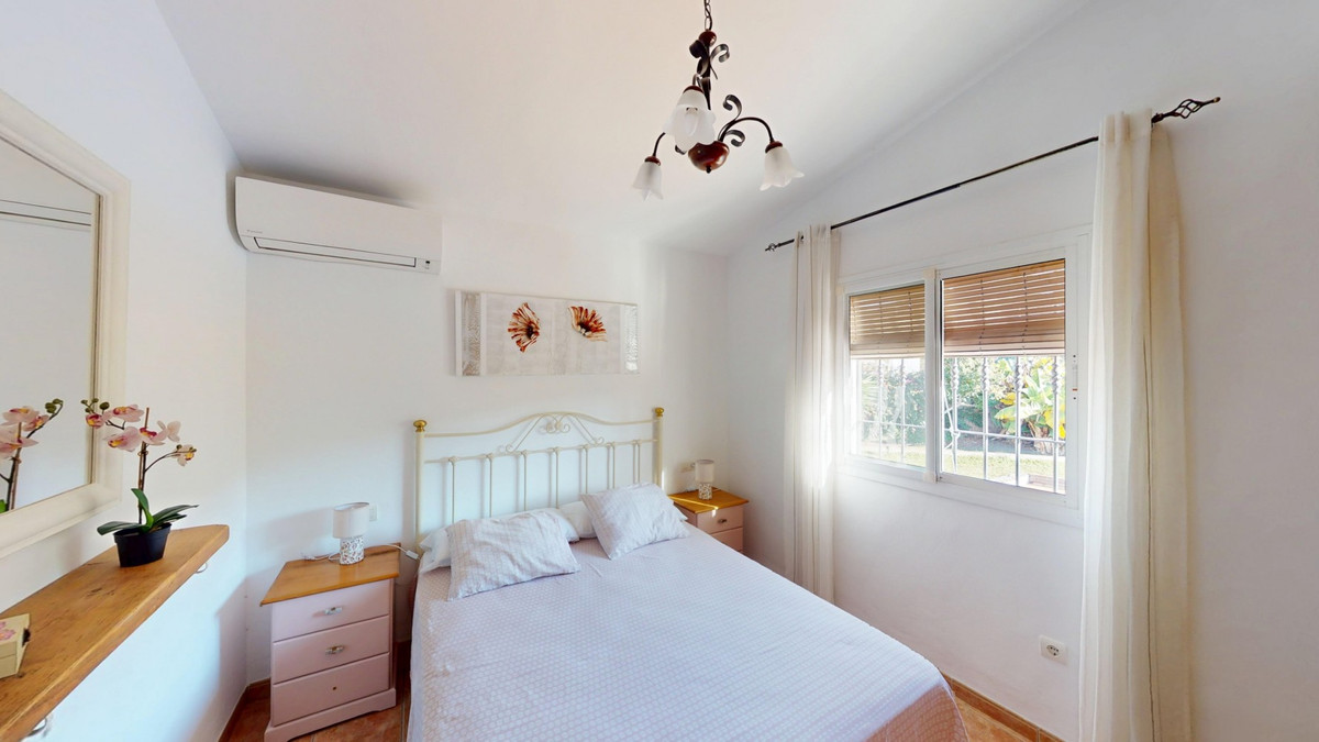 2 Bed Townhouse for sale in Frigiliana Costa Del Sol East, Málaga, Spain