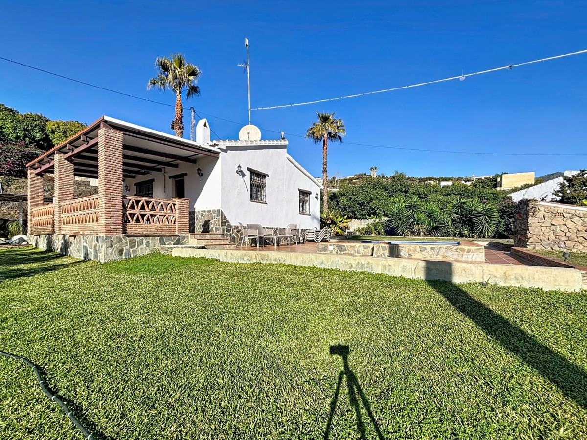 2 Bed Townhouse for sale in Frigiliana Costa Del Sol East, Málaga, Spain